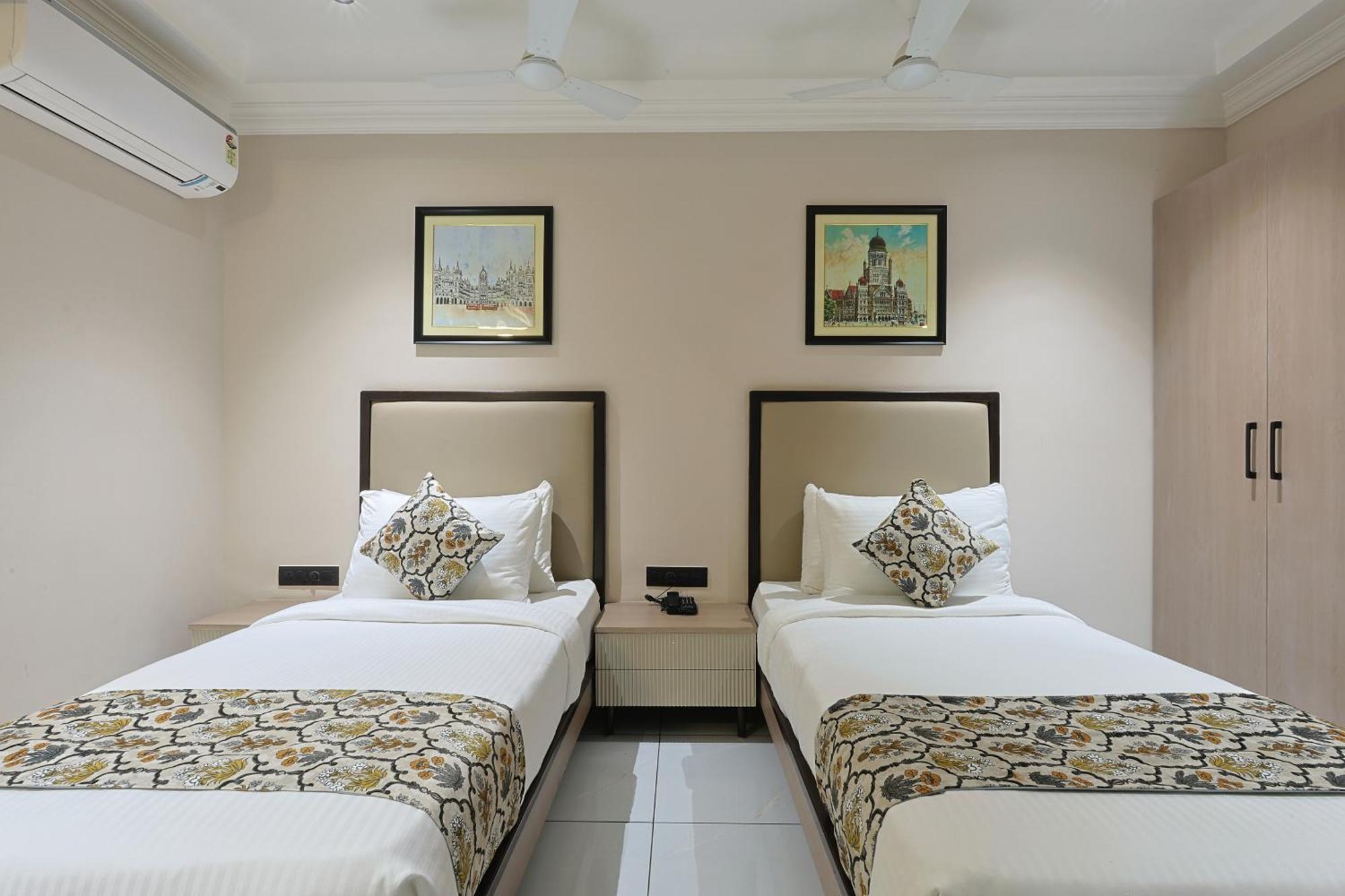 Hotel Royal Town Ahmedabad Ngoại thất bức ảnh