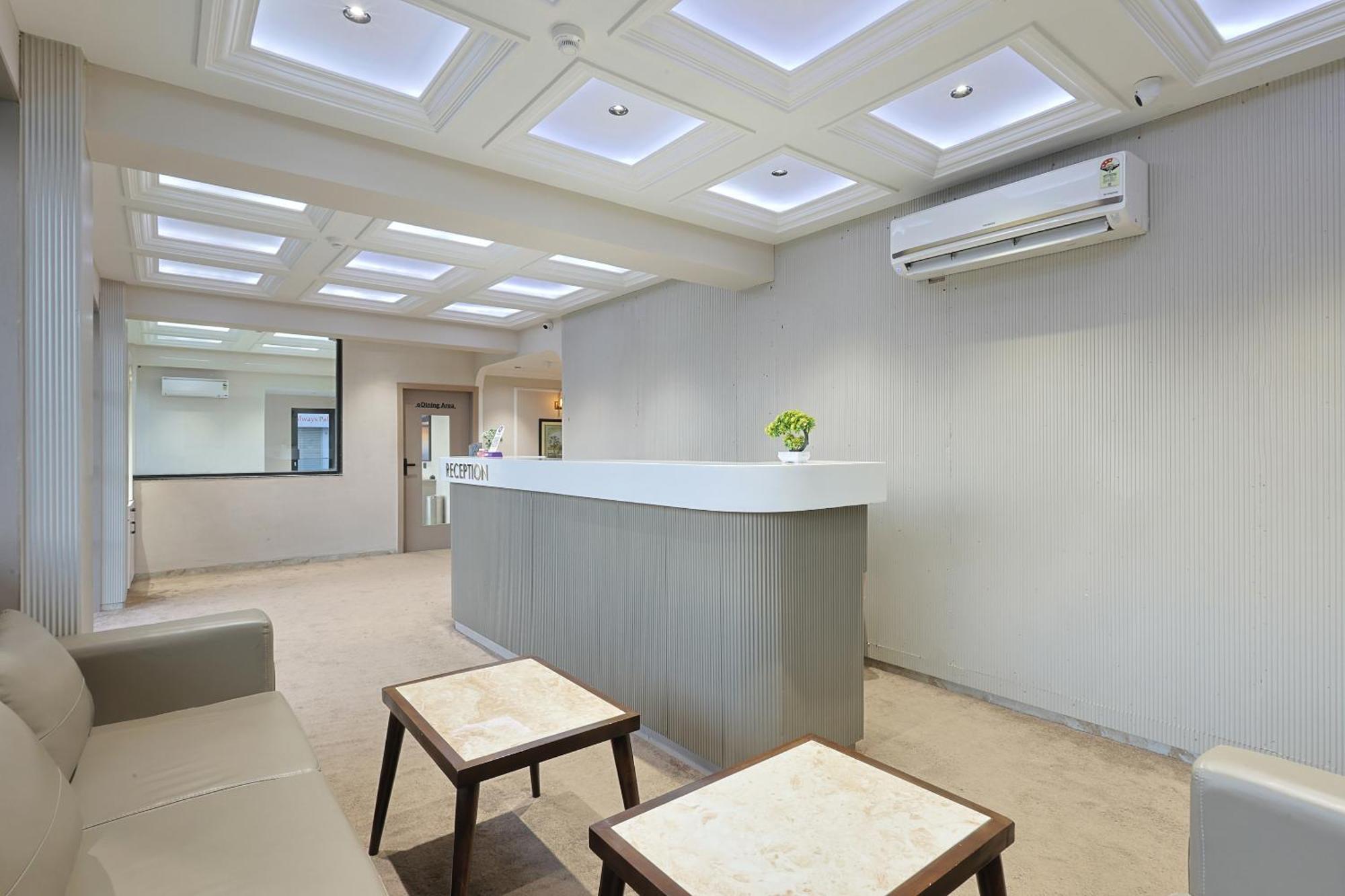 Hotel Royal Town Ahmedabad Ngoại thất bức ảnh